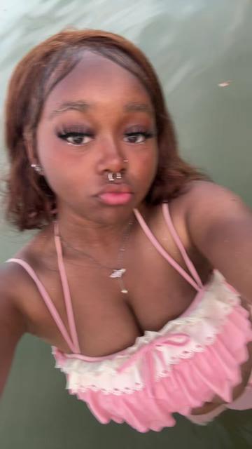 @🎀