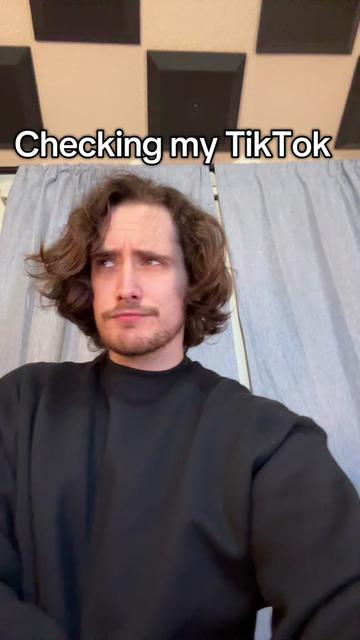 @Chriss