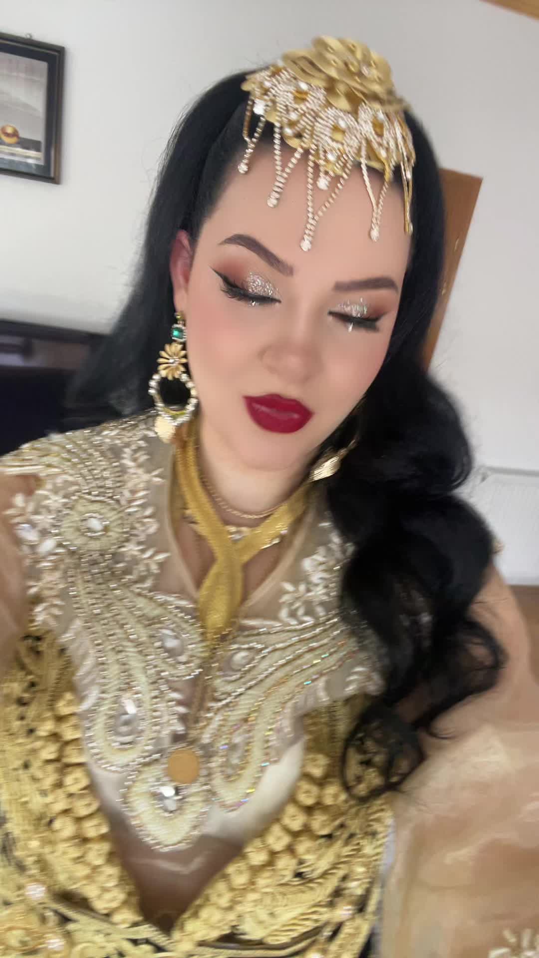 @eelii