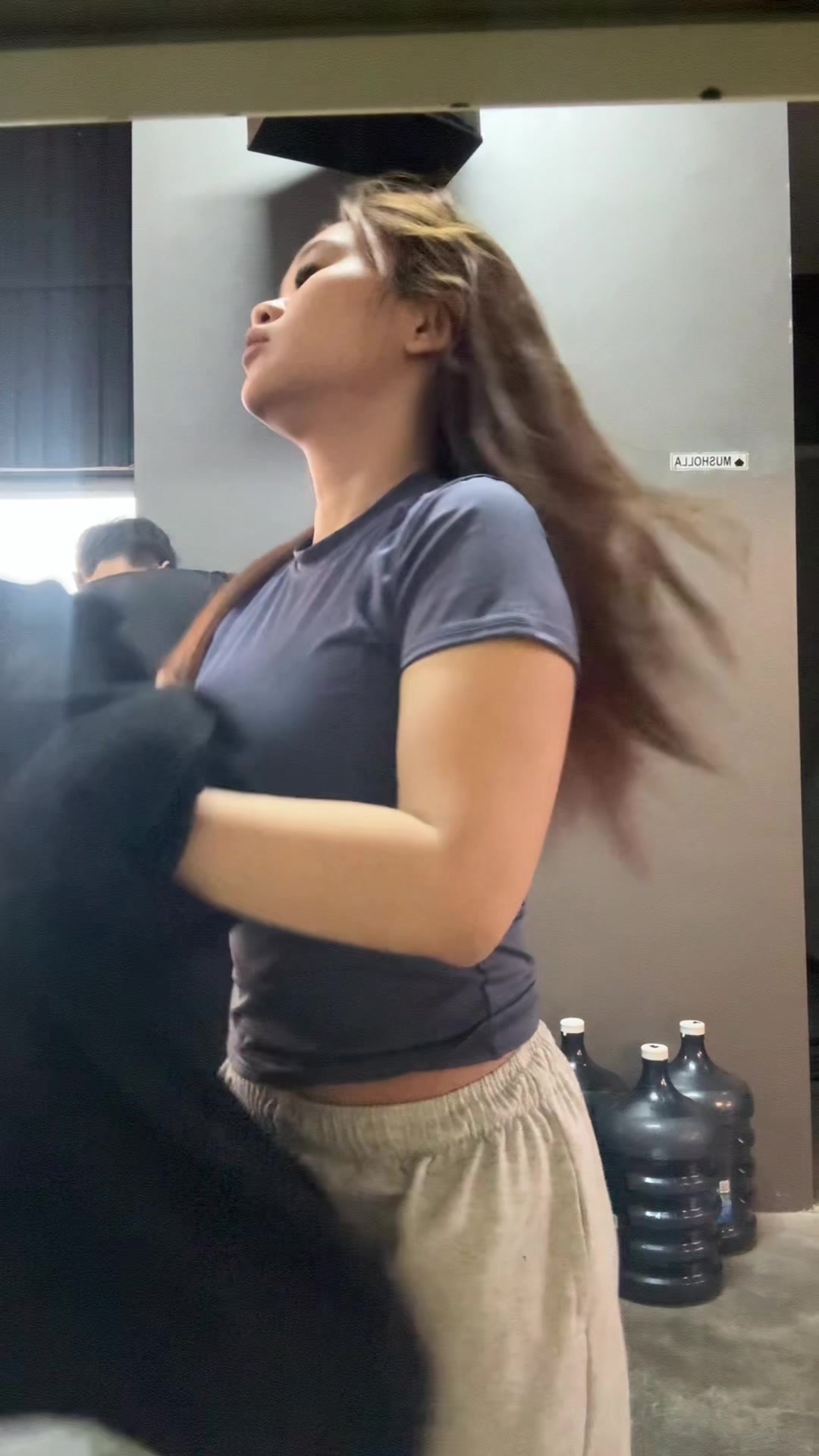 @Yaayos