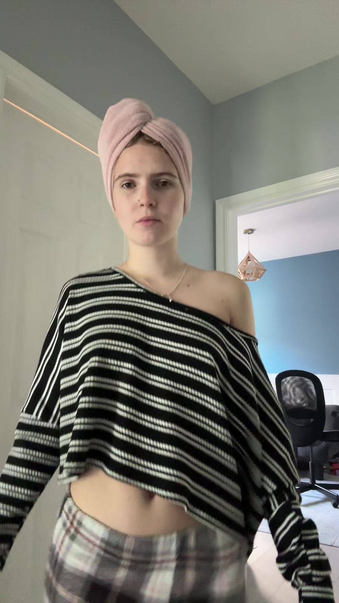 @avqxee