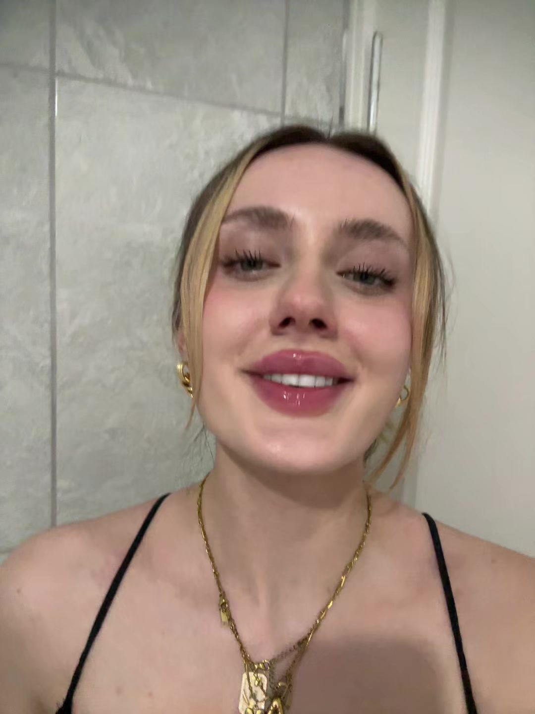 @aysu