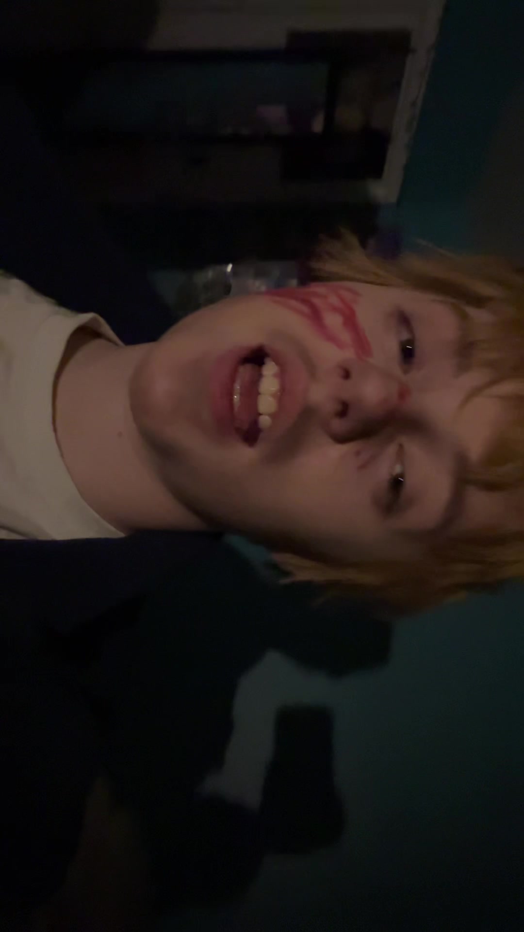 @Luka is cosplaying