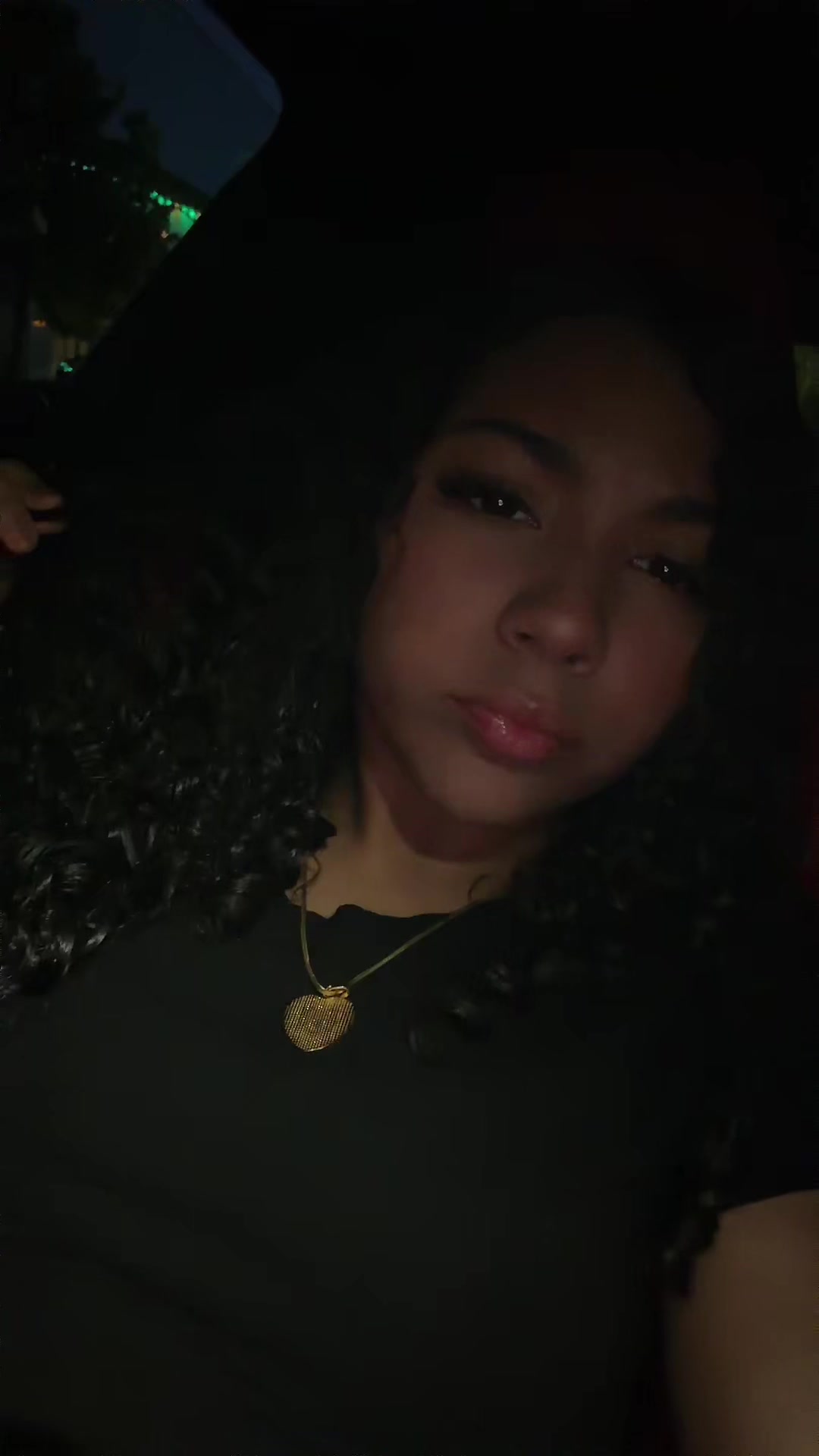 @evelyn.