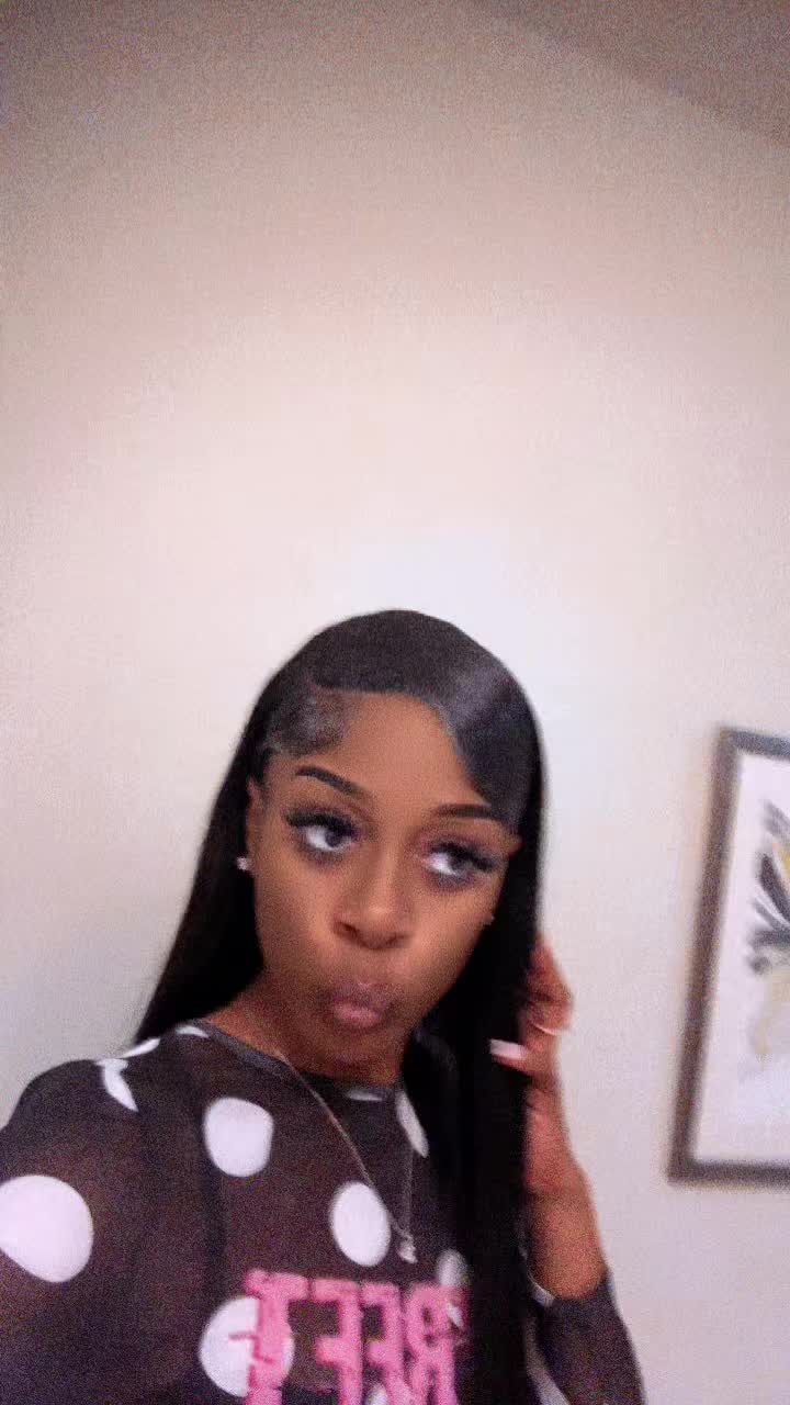 @sandieemoniquee