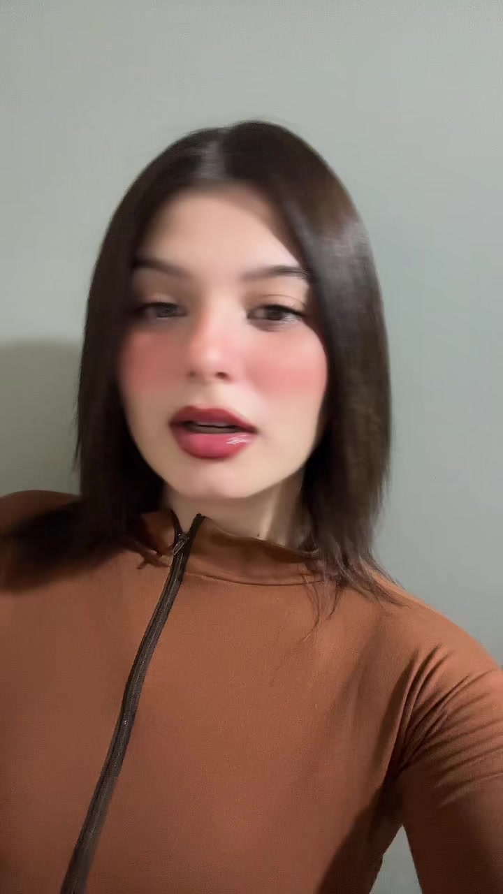 @sairanazarena_