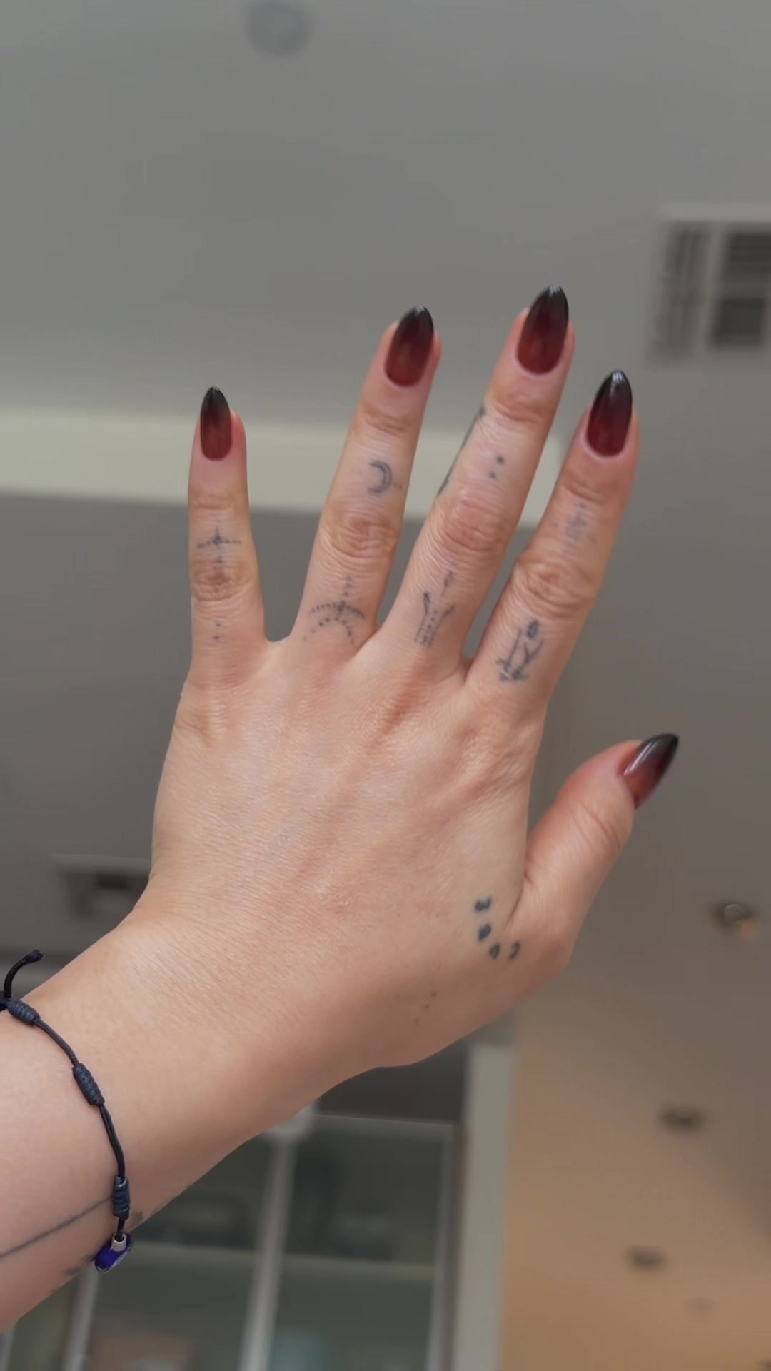 @byNATI