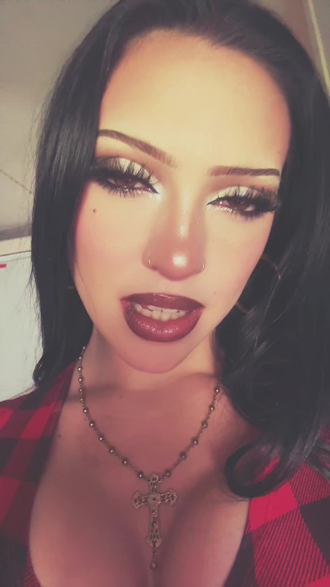 @llareignn