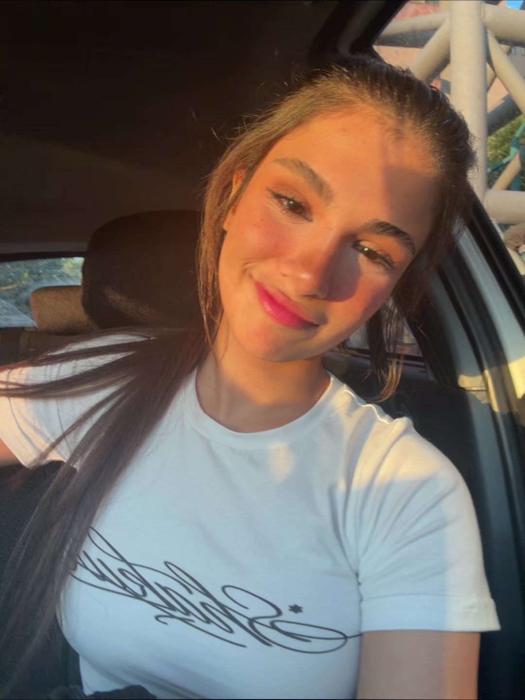 @neeg1n