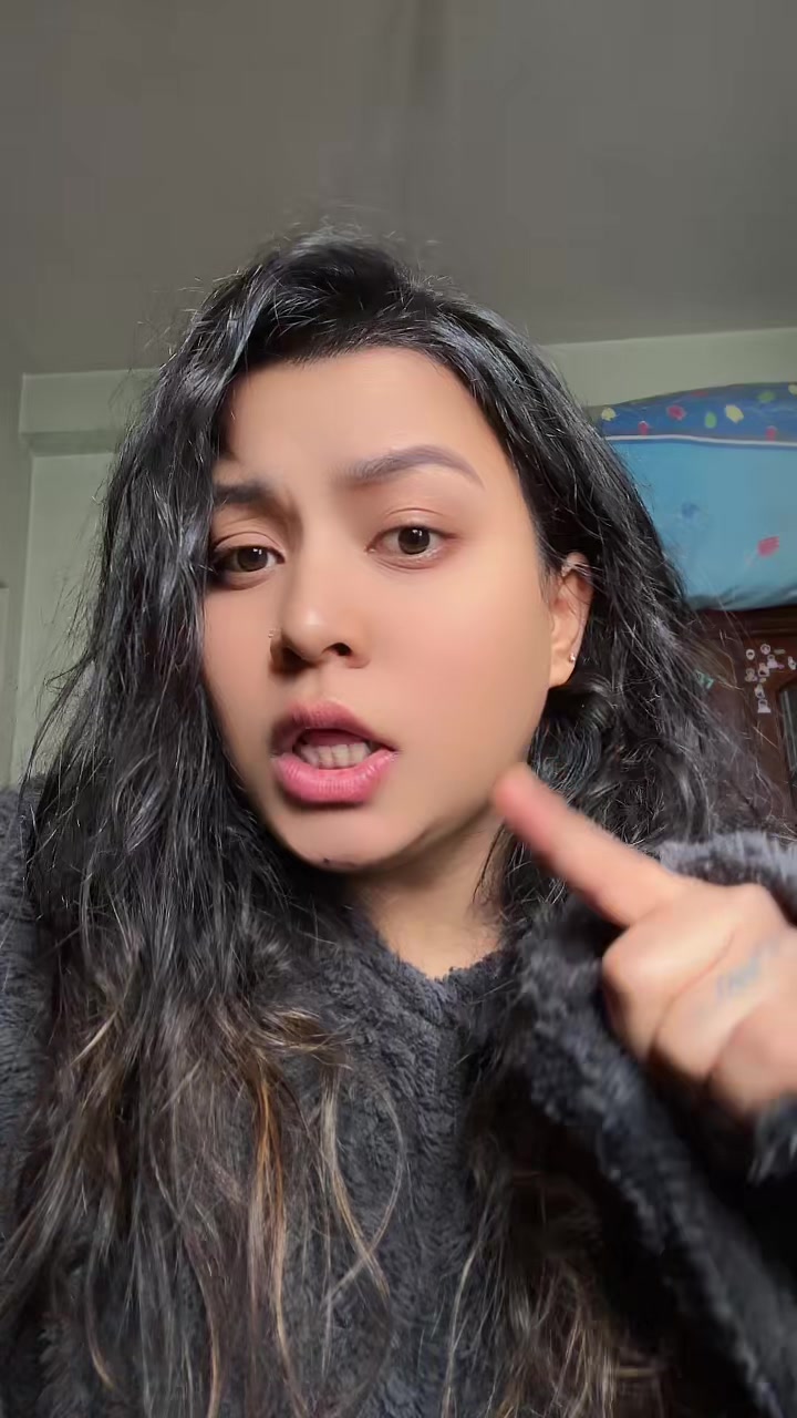 @Anjuuu👑