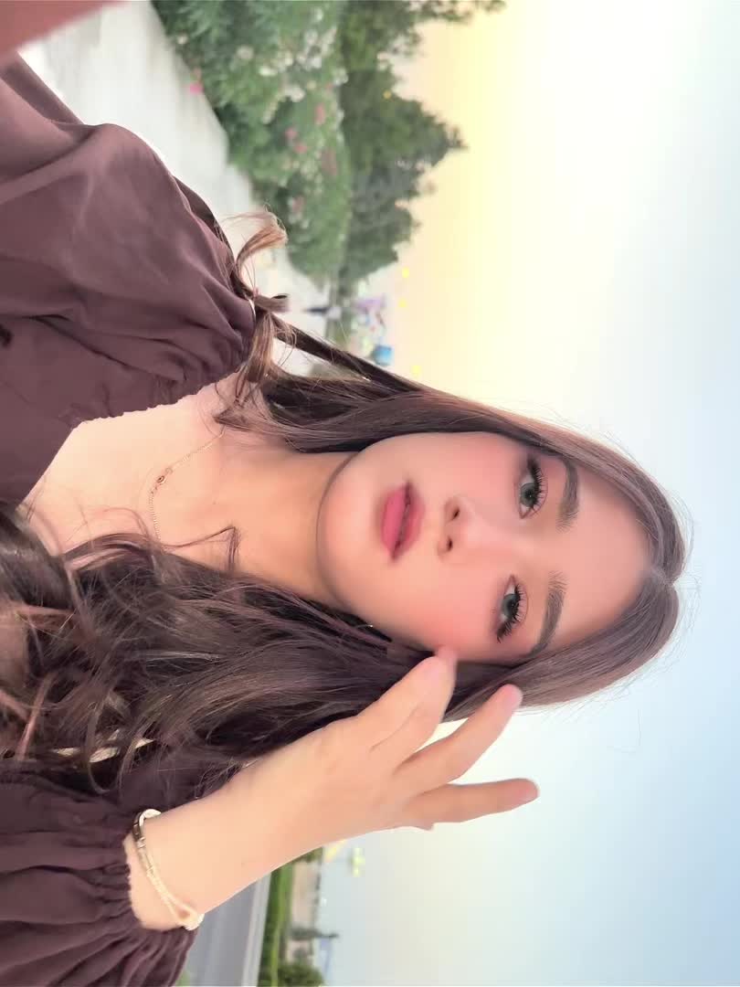 @𝓛𝓪́𝓵𝓮