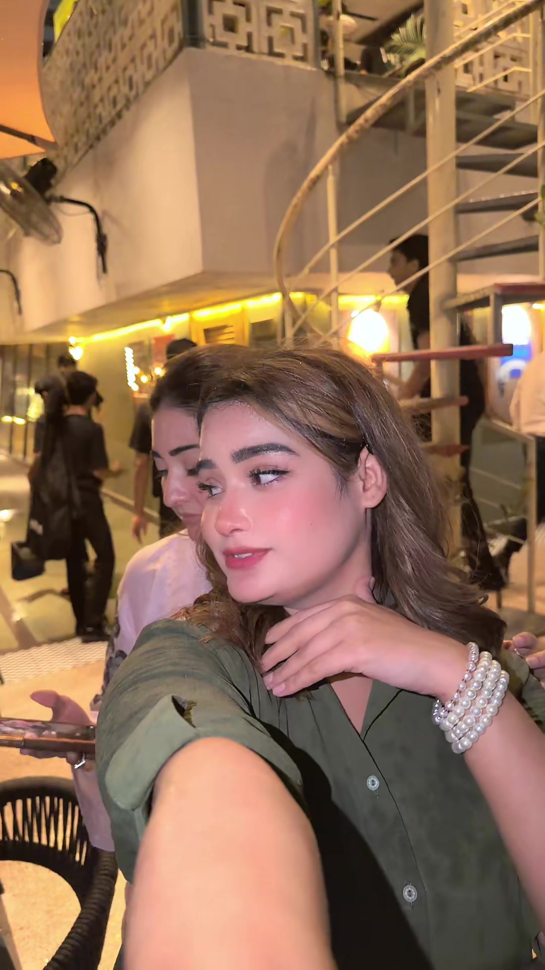 @Azmay 🥀
