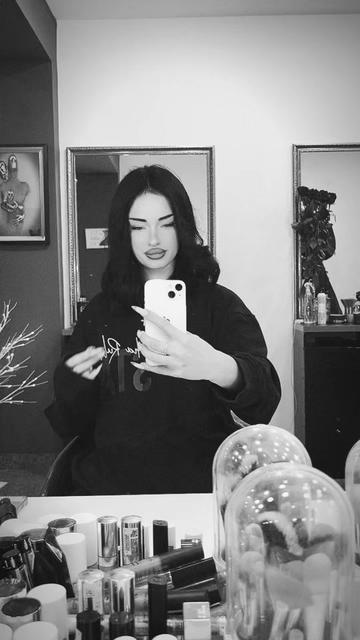 @SIRANA 💋