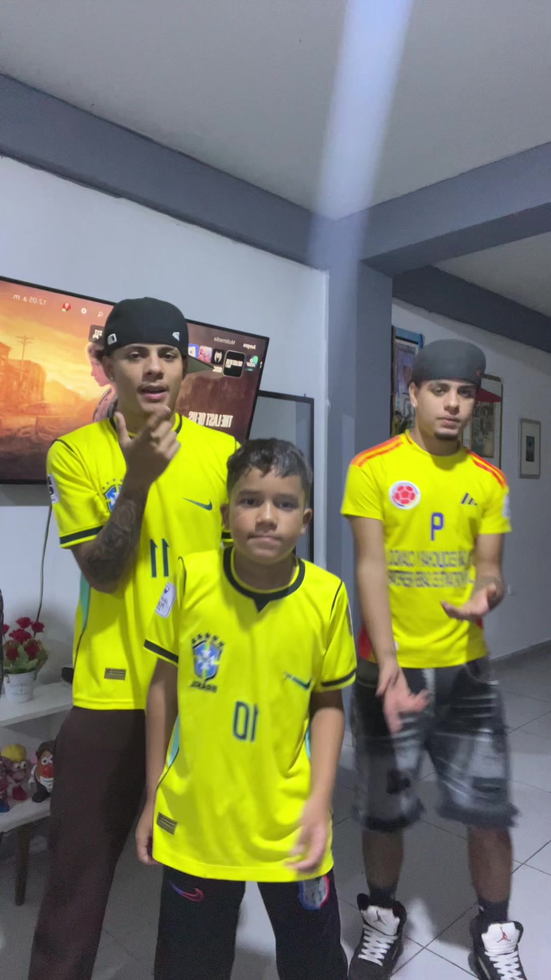 @Soyalejandro
