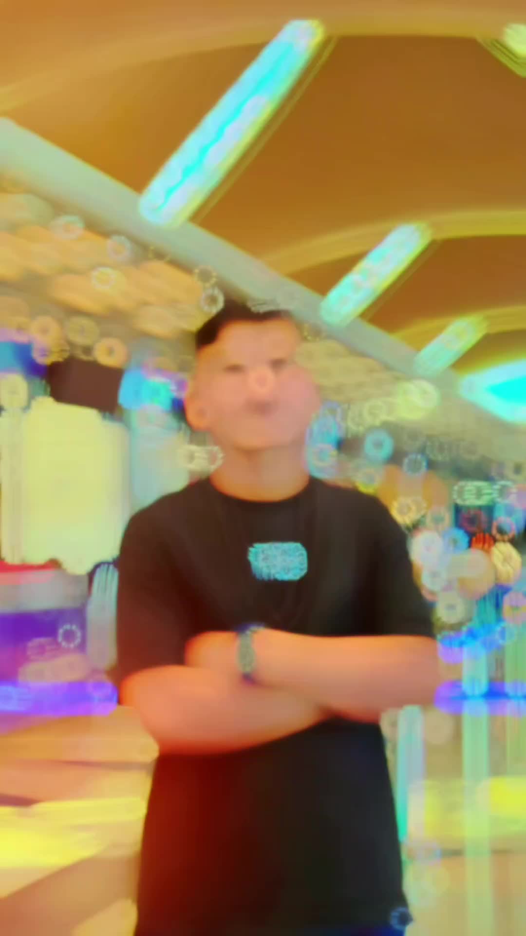 @❤🫂