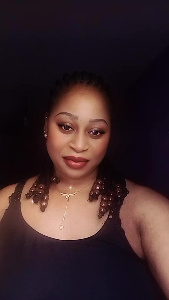 @Queentee001