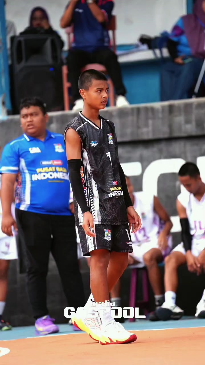 @ACADEMY GASPOOL VOLLYBALL
