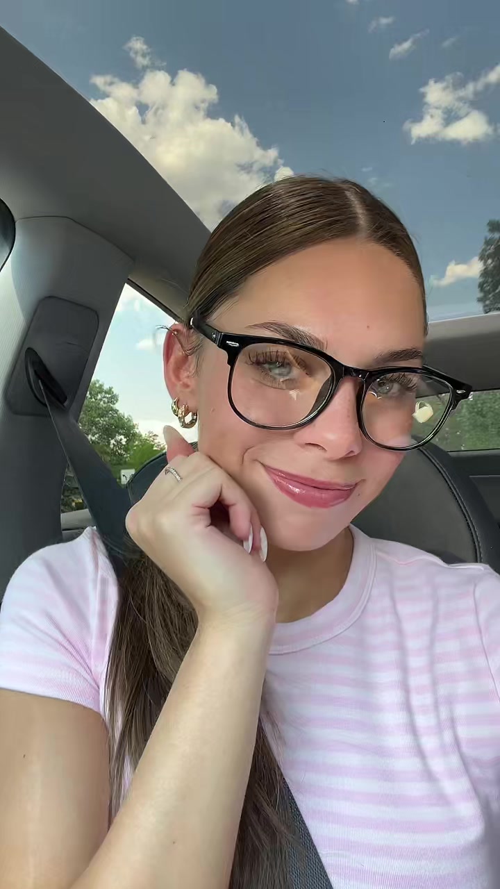 @👄