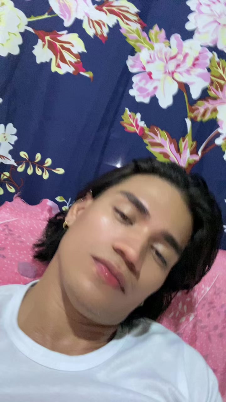 @Burgos🦦