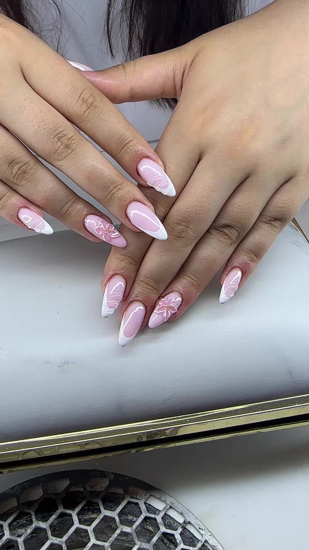 @Hairartist_nails