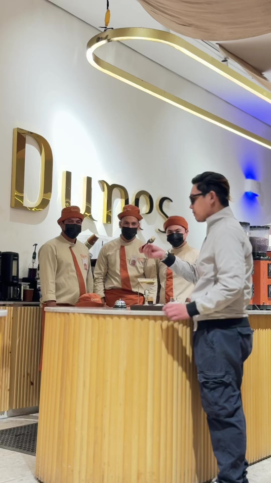 @Dunes café