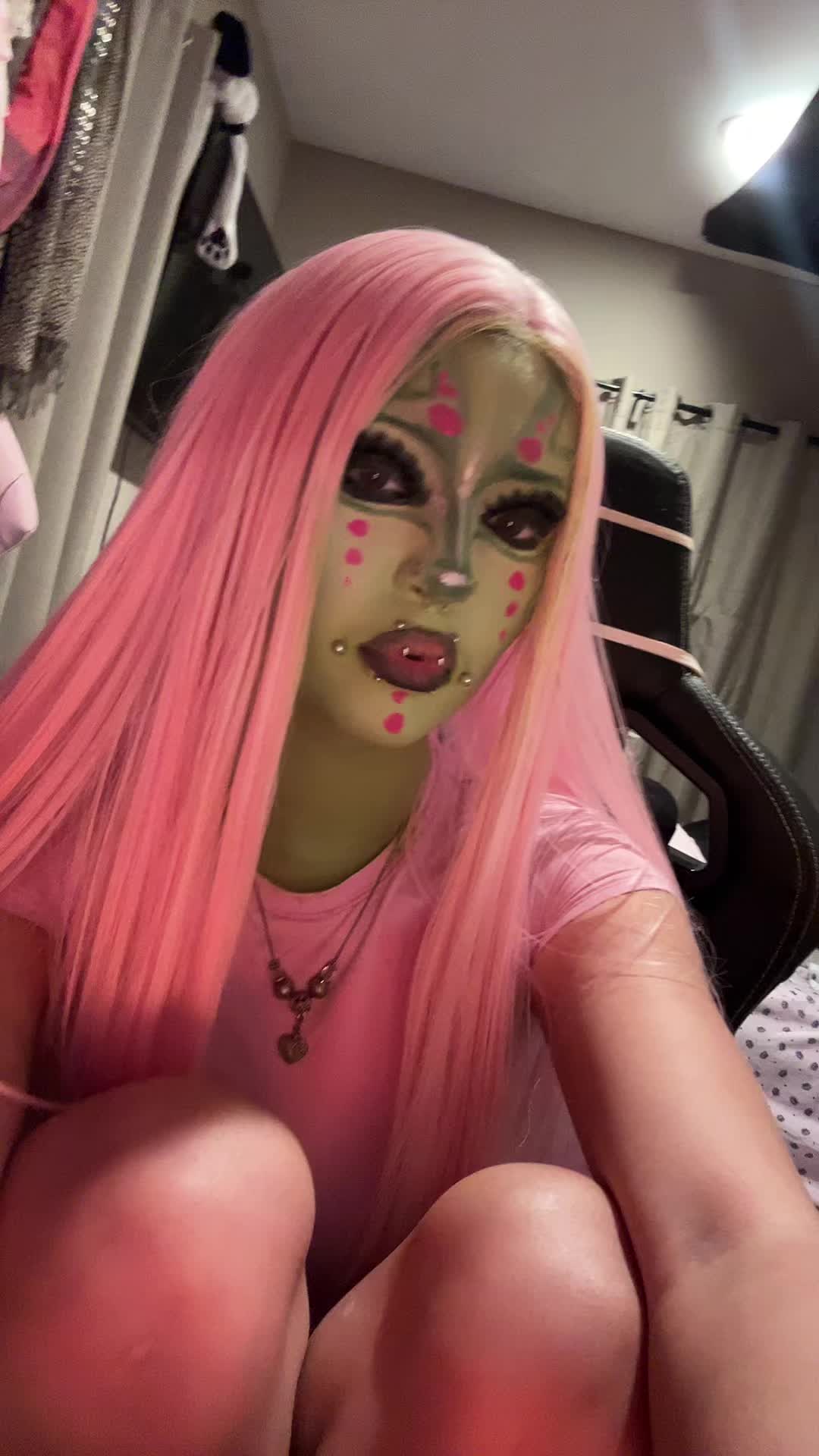 @twinkletoez28
