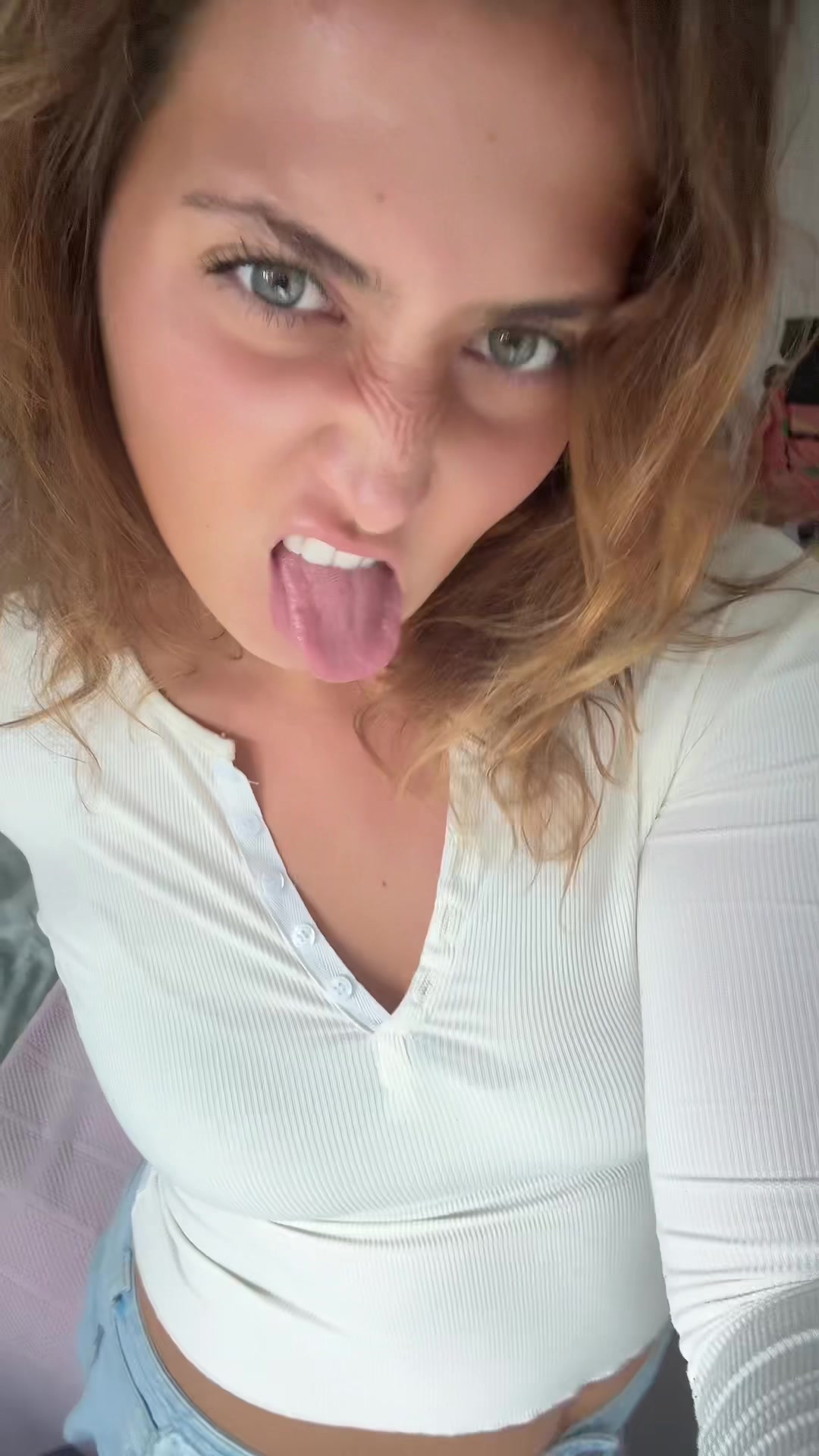 @Ella🍓