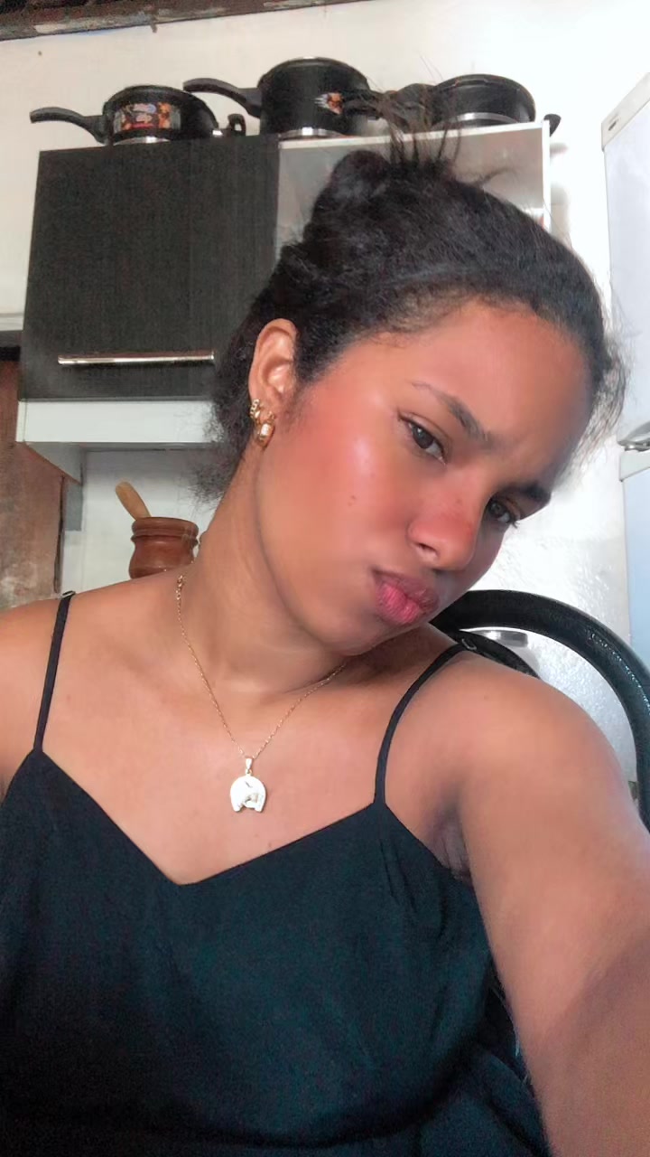 @Stella🩷