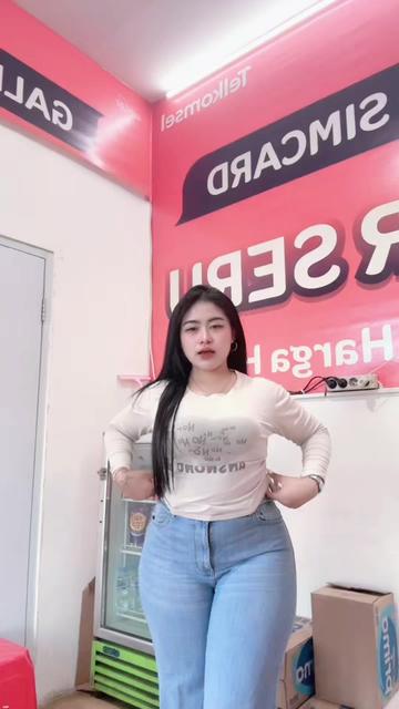 @nanallena_id