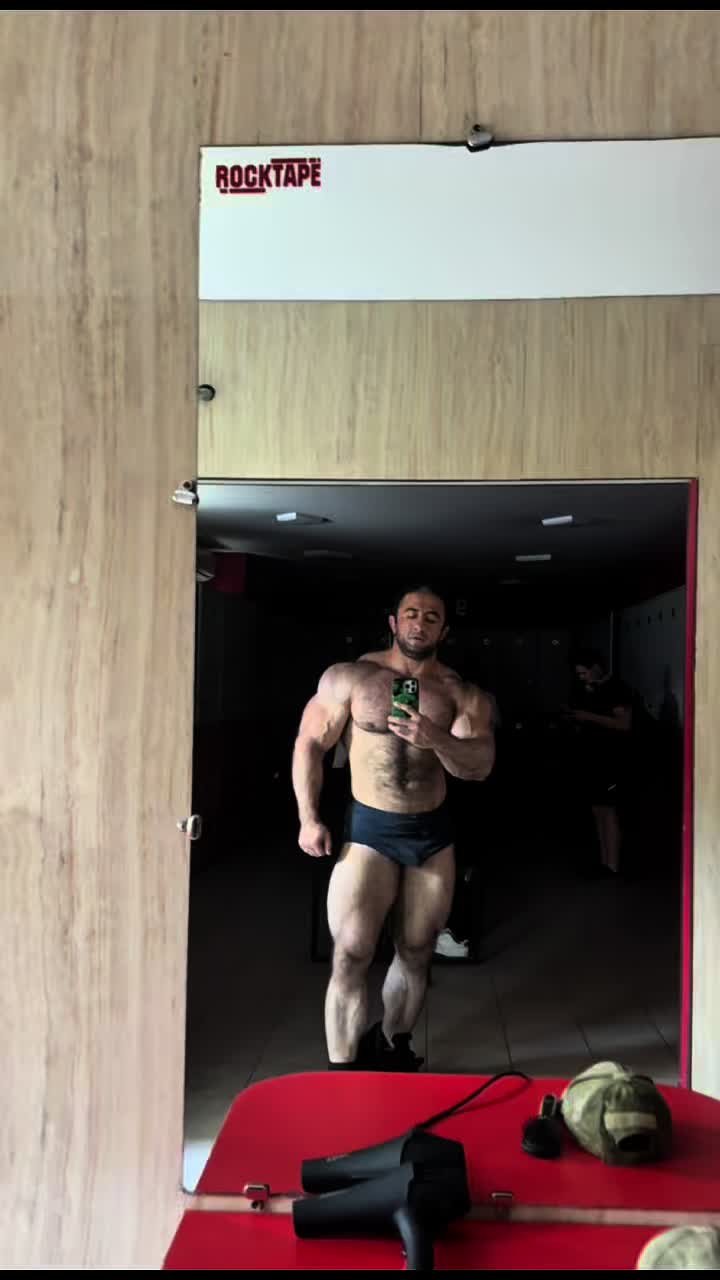 @Ilyaskhan