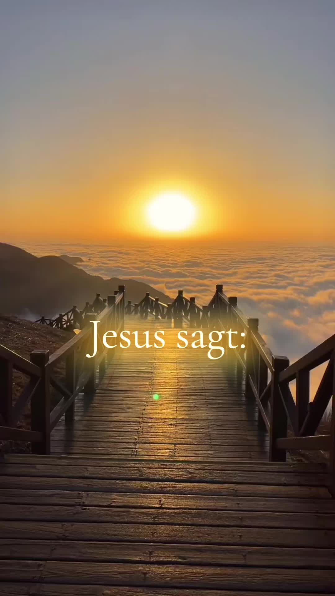 @𝕄𝕠𝕟𝕚𝕢𝕦𝕖 ✨