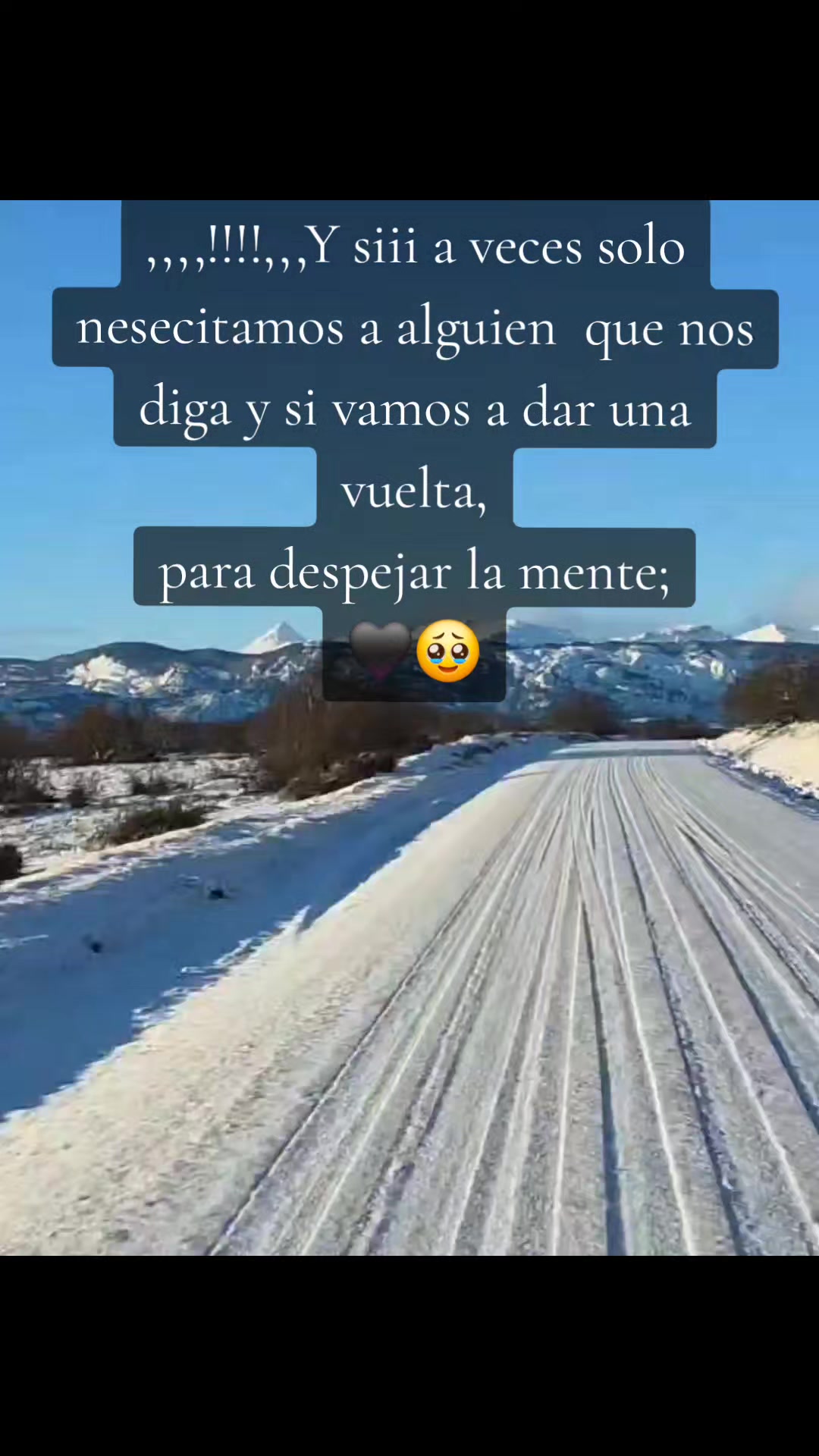 @S&aacute;tira