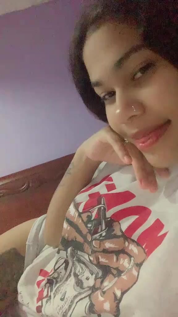 @La Chinita 🥷😈
