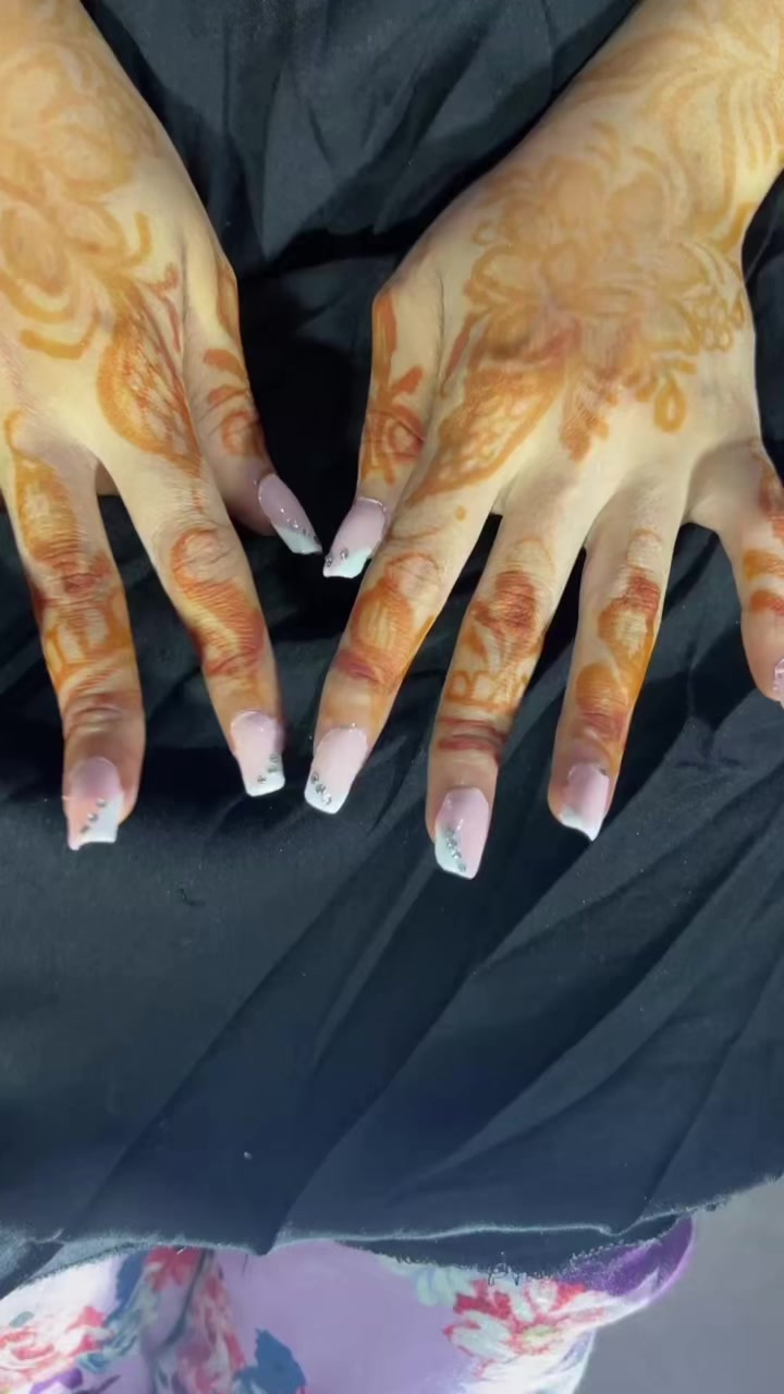 @glambylima1