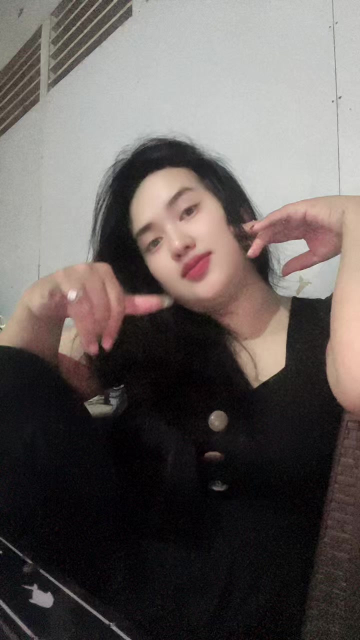 @Suka machaaa