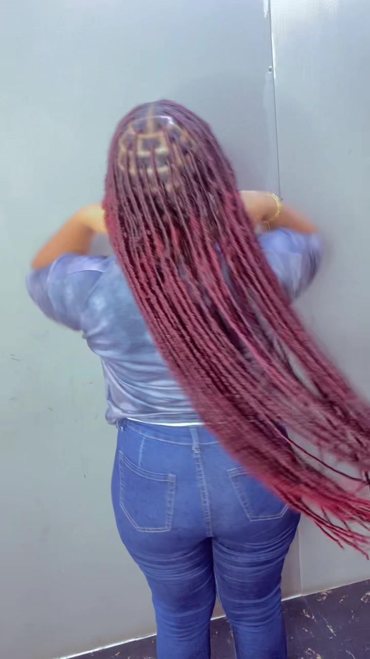 @Ackila_theestylist