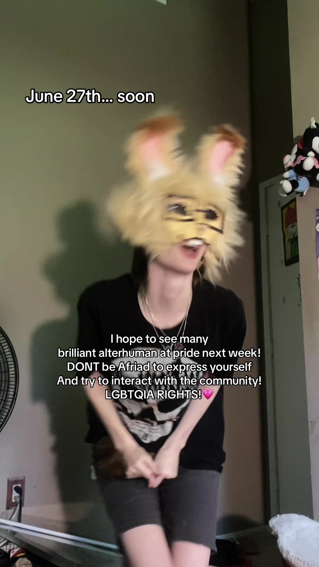 @{ 🪡 ᖇOᑕKY🐇🌟}