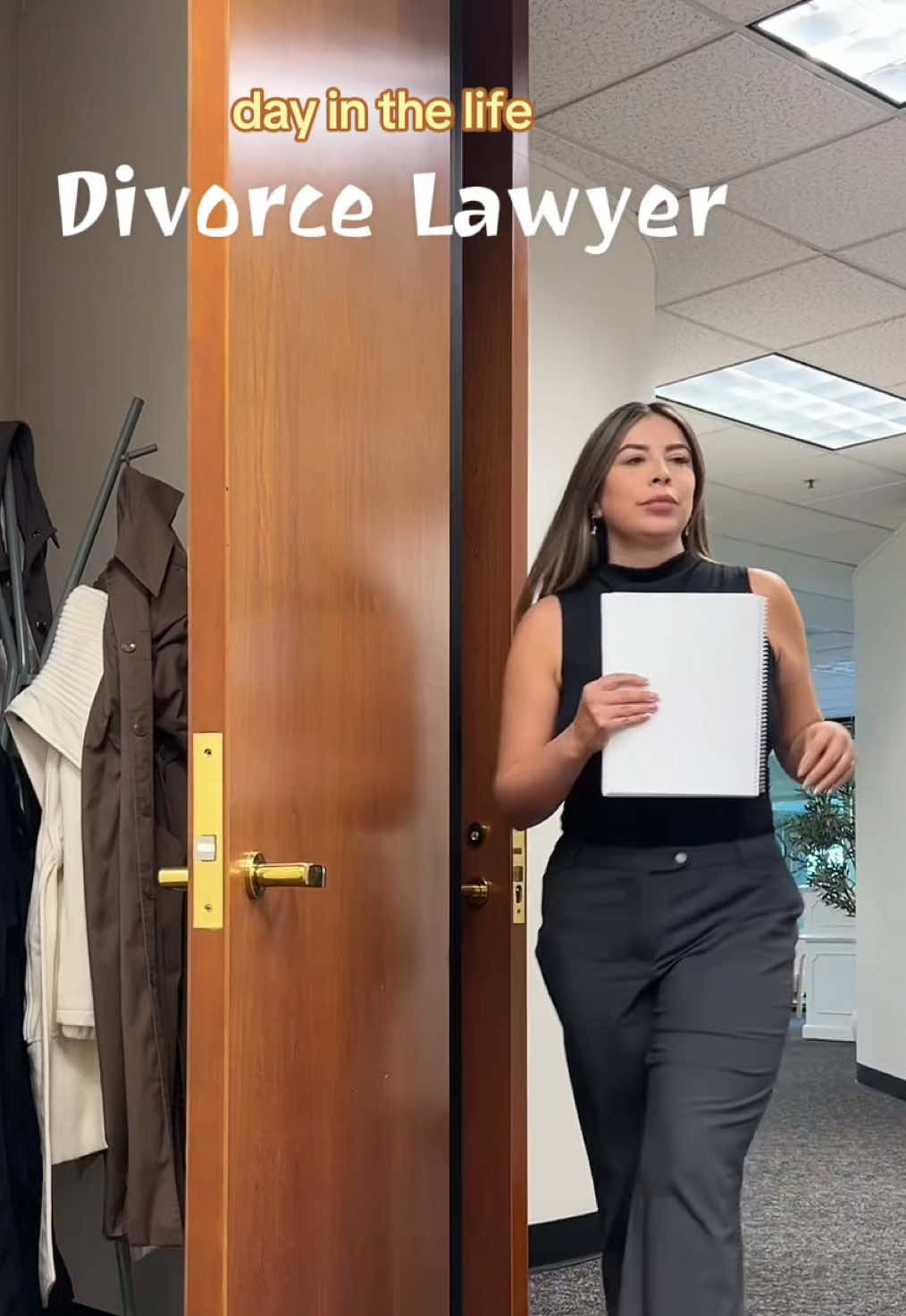 @Vanessa | Latina Lawyer
