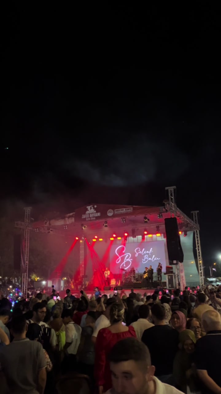 @K&uuml;bra
