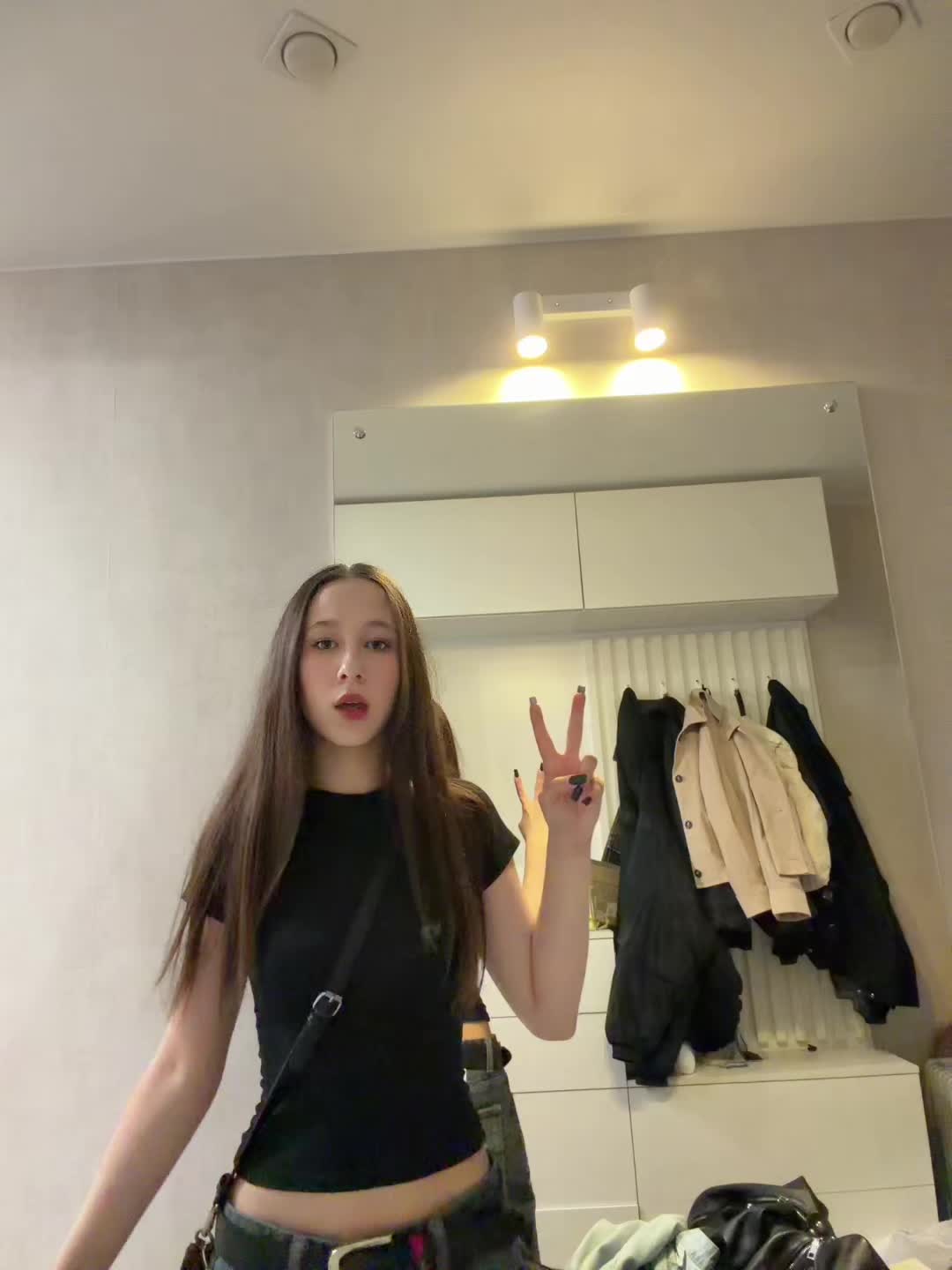 @маня