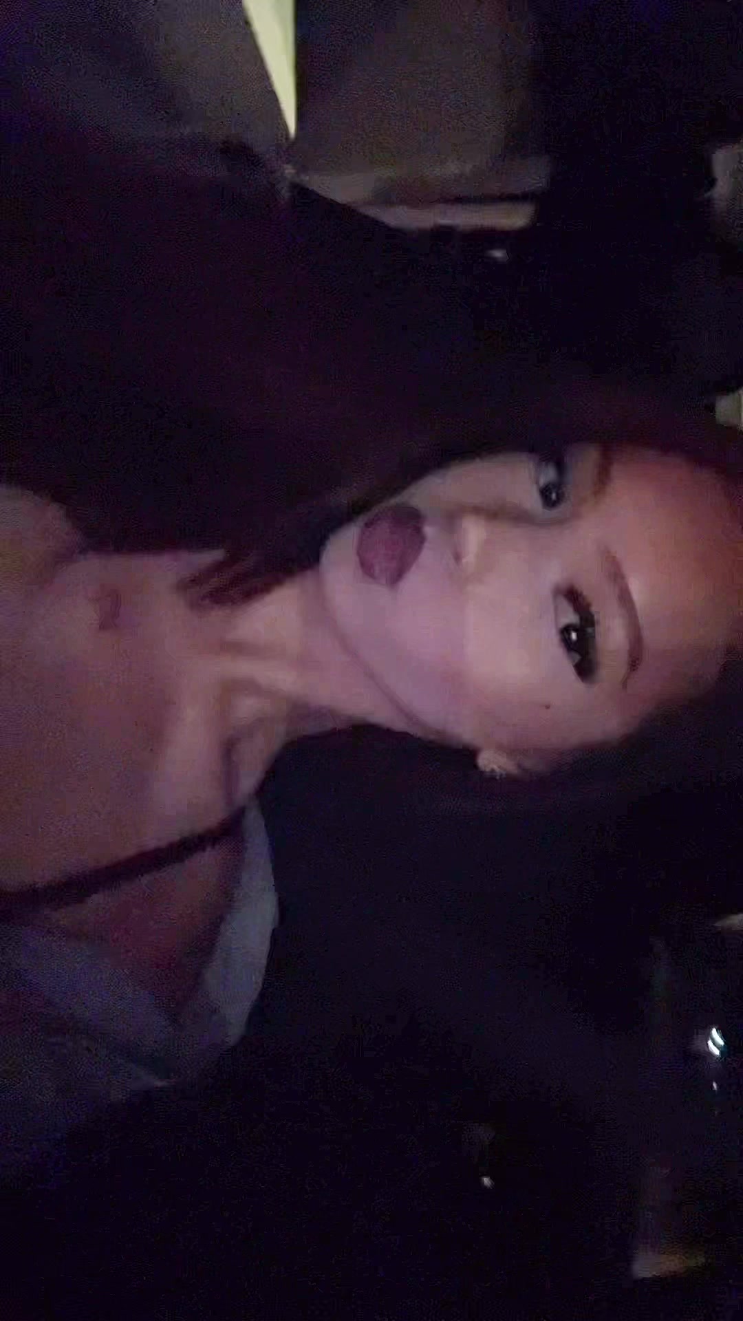 @itsdanielleee18