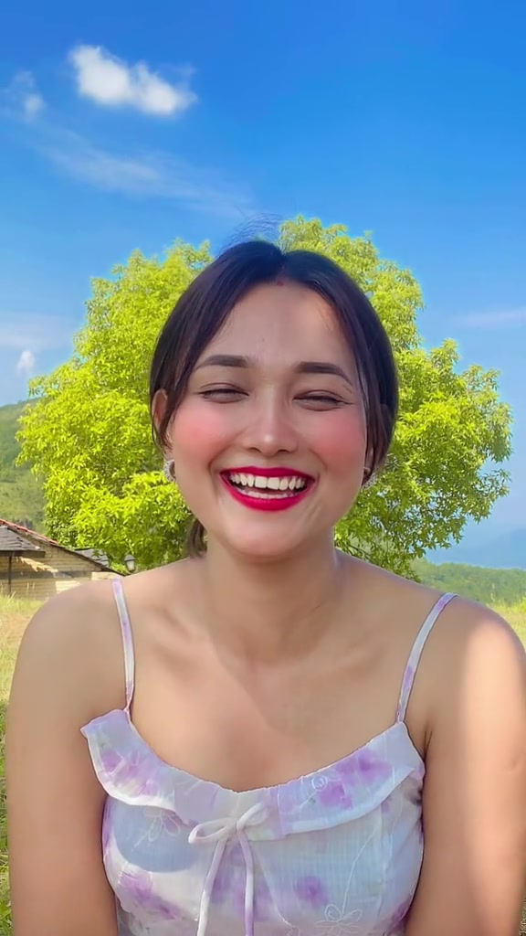 @Meenavlogs