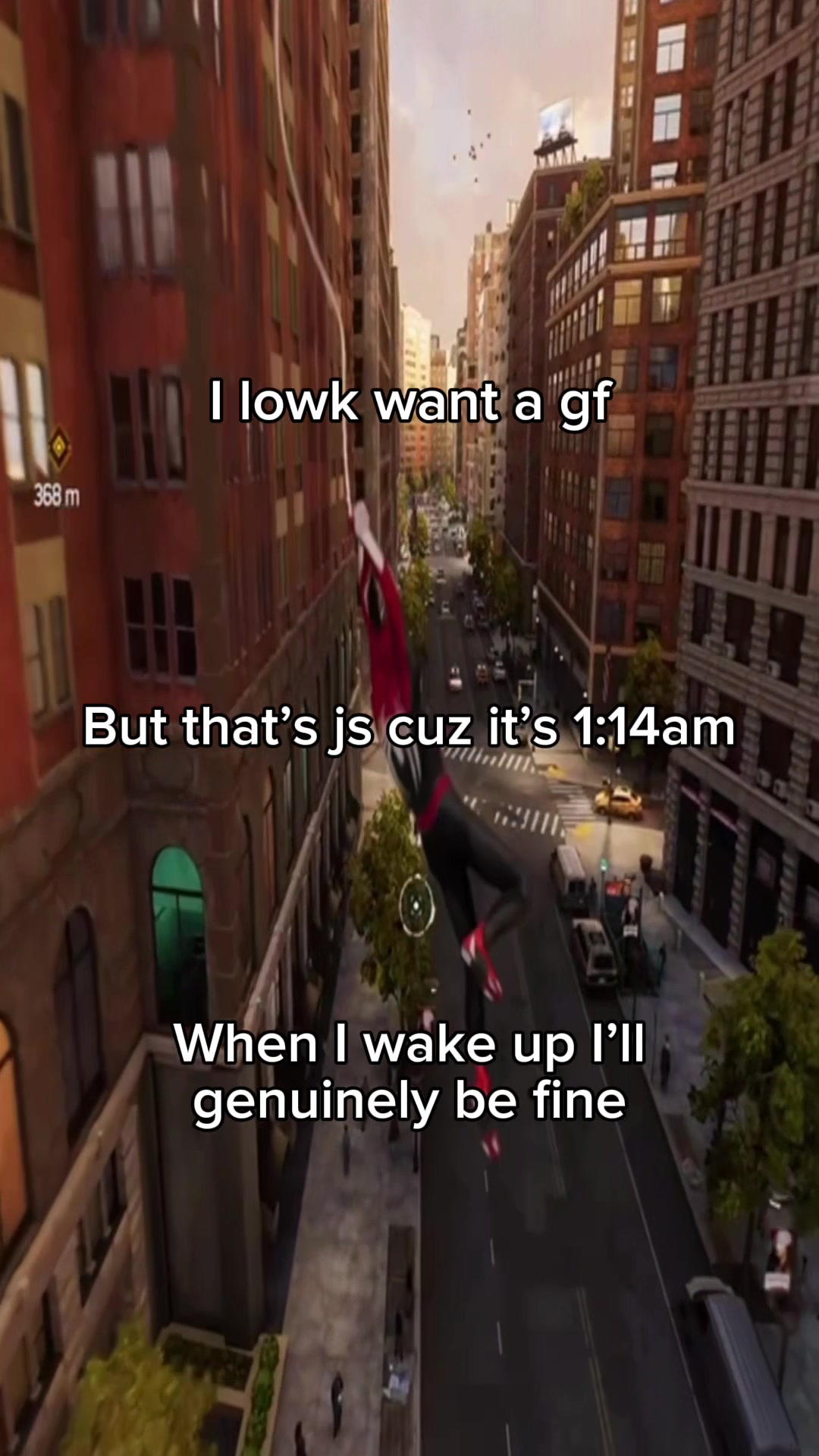 @•