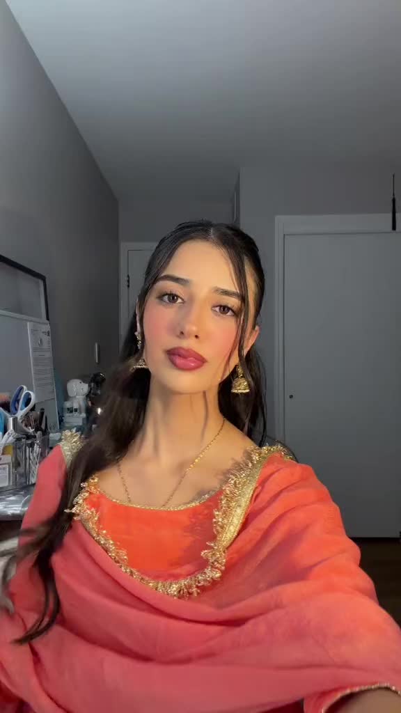 @leena