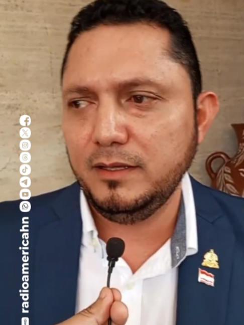 @Radio Am&eacute;rica Honduras