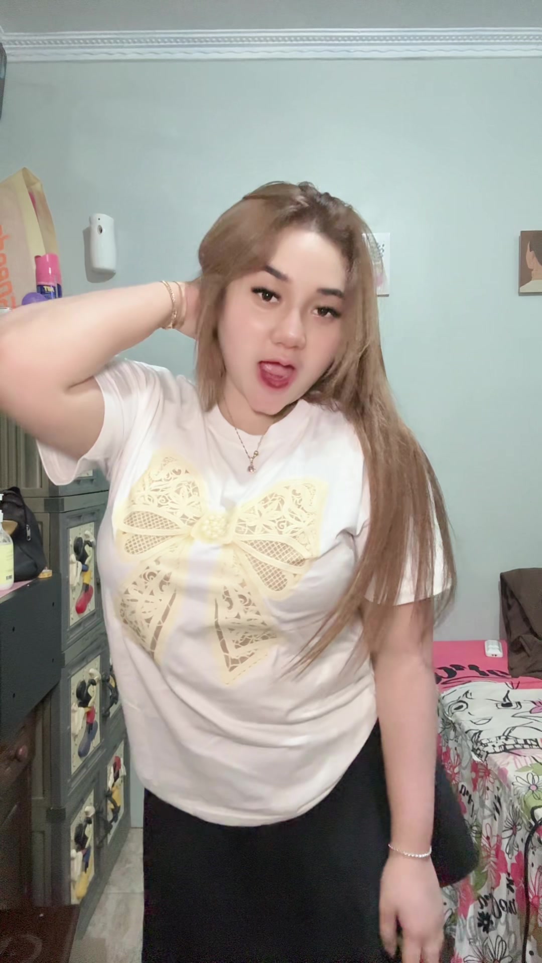 @inisintottyy