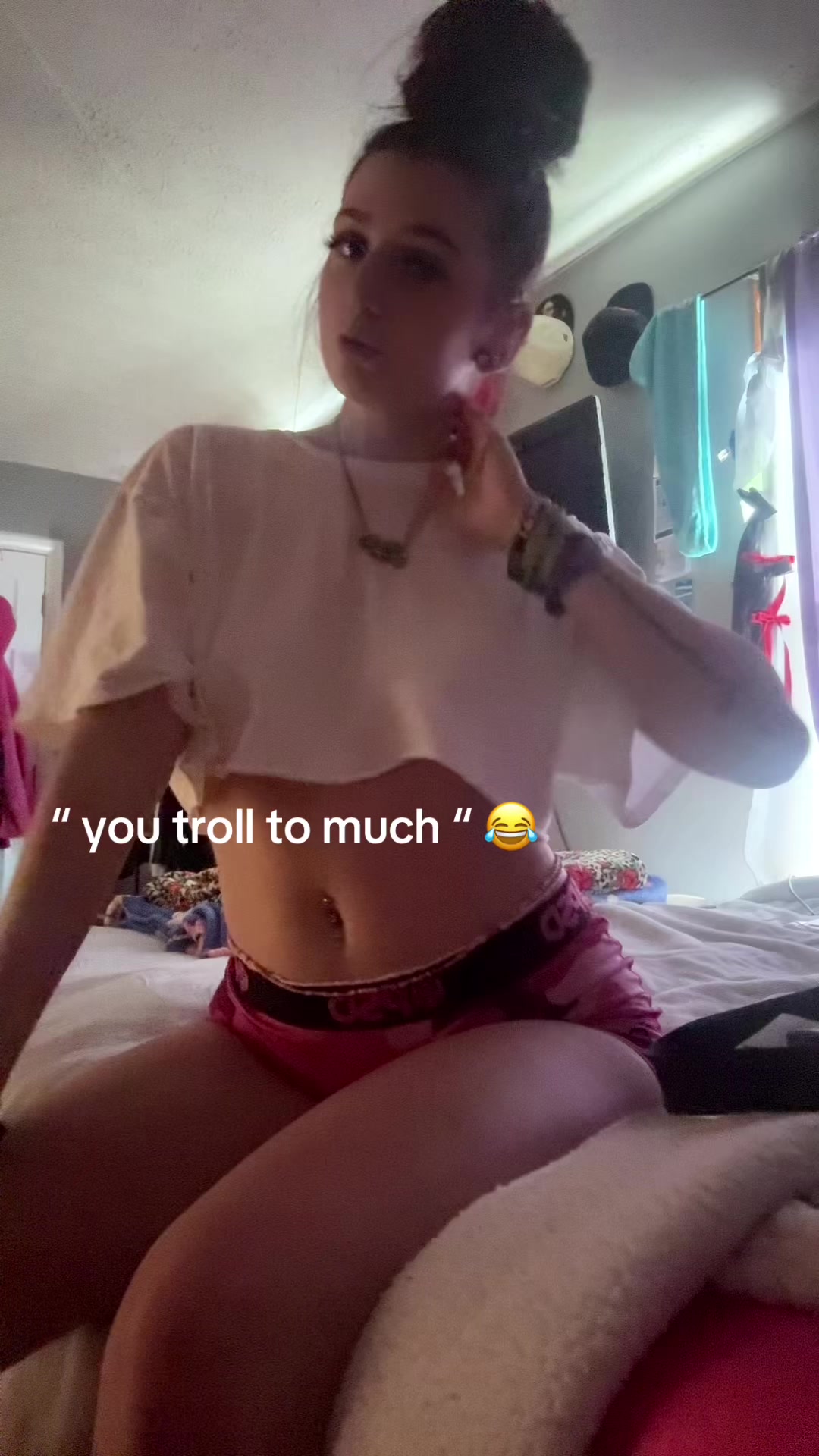 @👻.