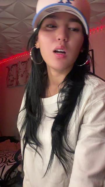 @️