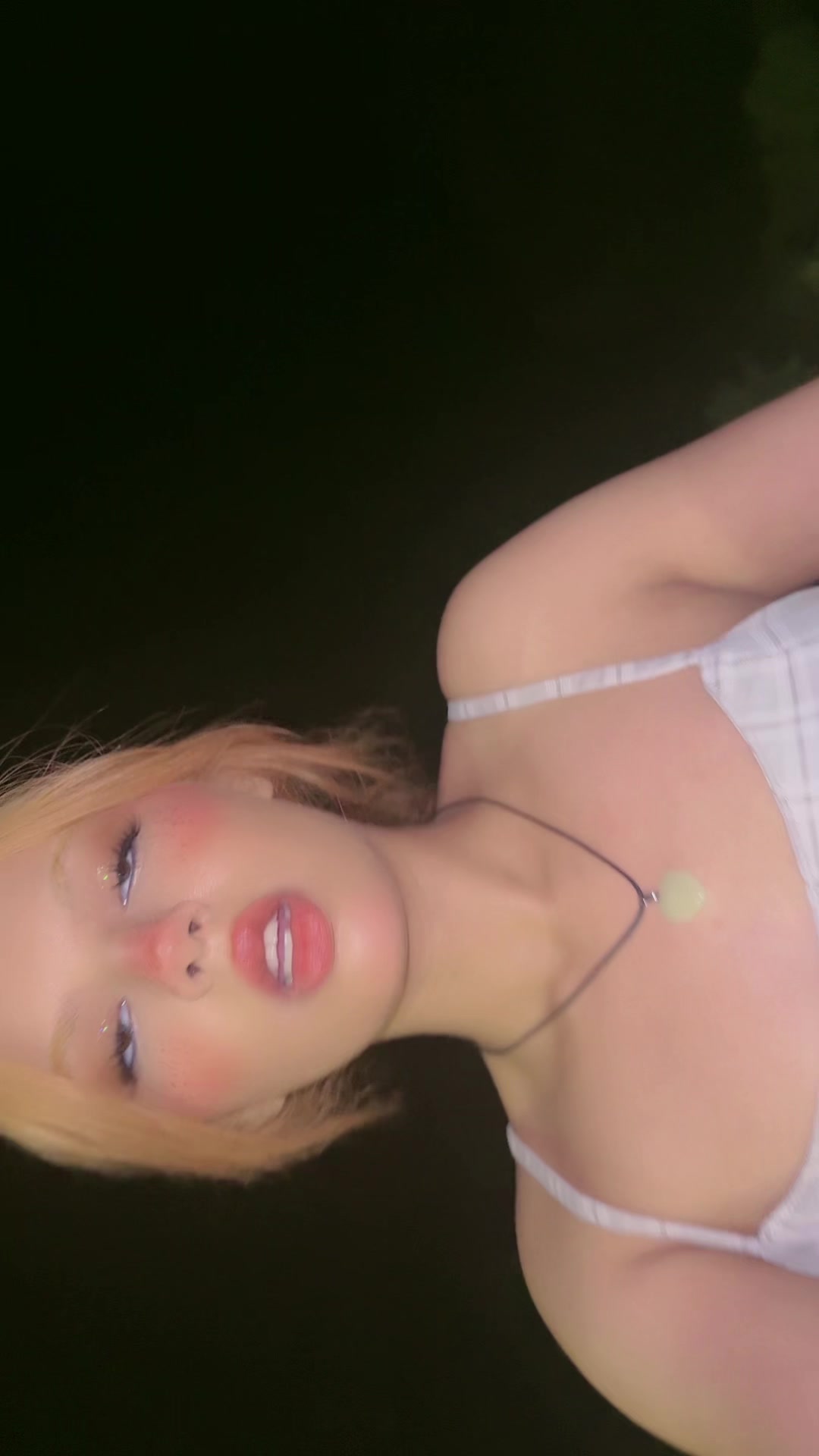@Peaκaboo🤫