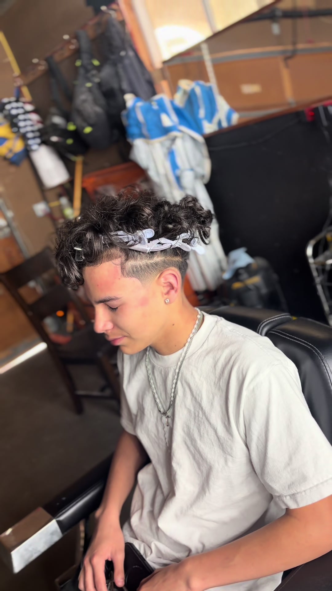 @Andycutz$